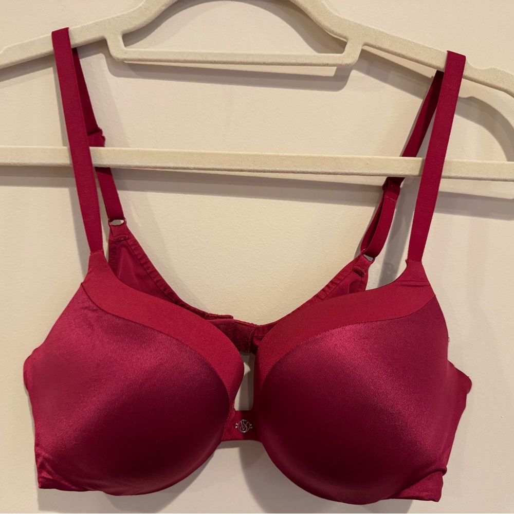 Like New Victoria's Secret Very Sexy Red Bra 36B